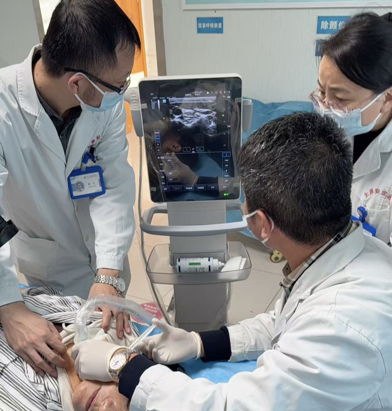 微信图片_20251120140909_459_587 微信图片_20251120140909_459_587